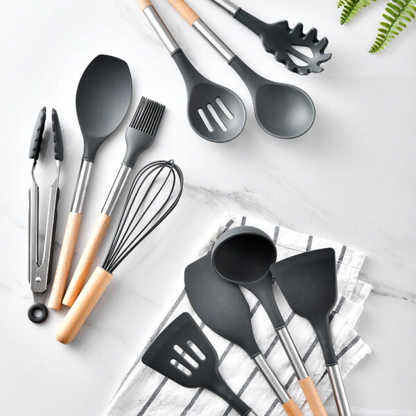 Non stick Vibrant Cookware - Image 2