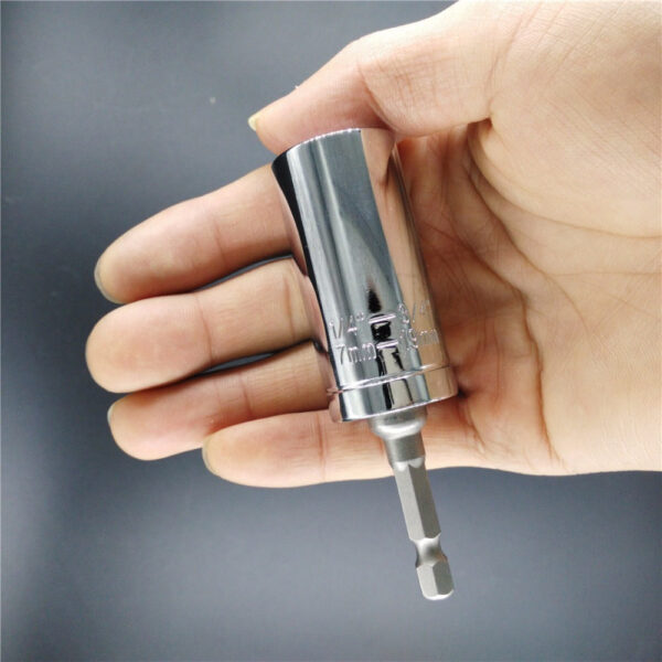 Universal Socket Wrench - Image 3