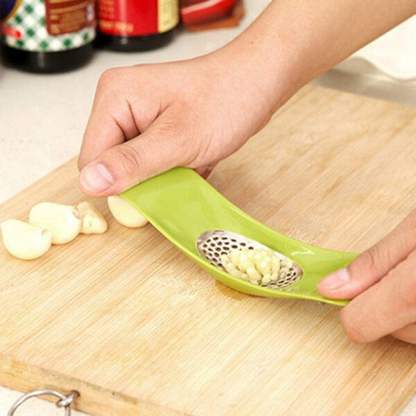 1PC Garlic Cutter Garlic Press Grinding Slicer - Image 5