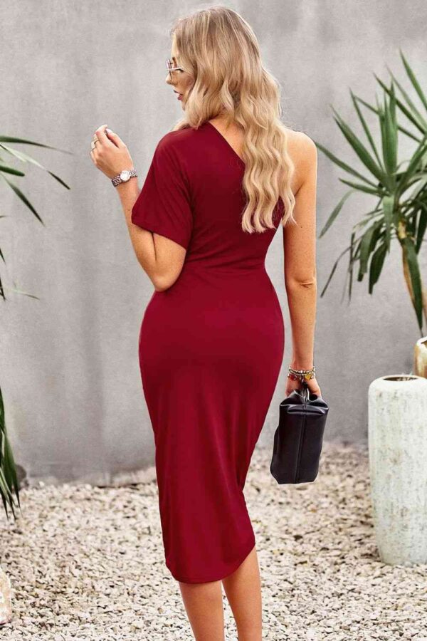 Ruched One-Shoulder Tulip Hem Dress - Image 14