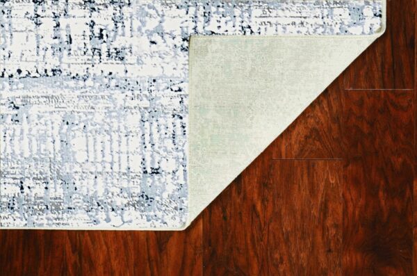 7' x 11'  Polypropylene and Viscose Ivory  Silver Area Rug - Image 4