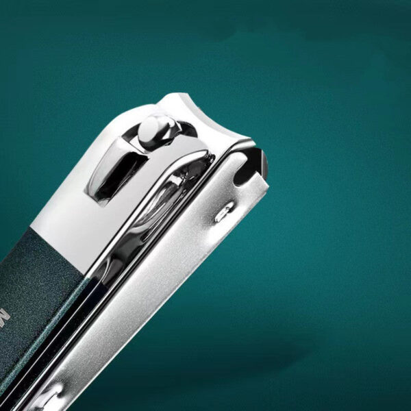 Portable Nail Clipper Set - Image 3