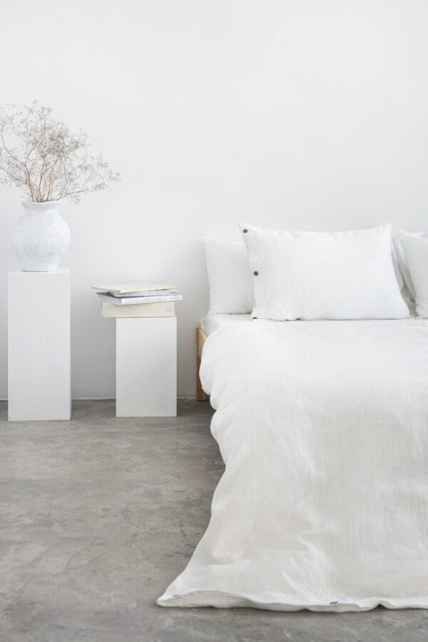 Linen Duvet Cover with Zipper in Grey - Image 4
