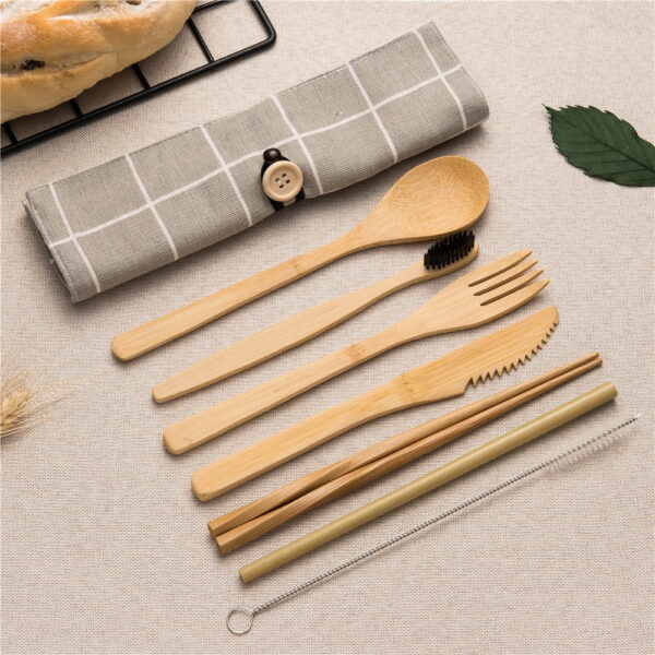 Bamboo Traveling Cutlery Set - Image 4