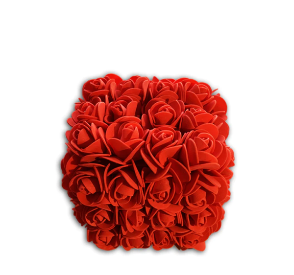 Valentine's Day Rose Gift Box With Necklace - Image 4