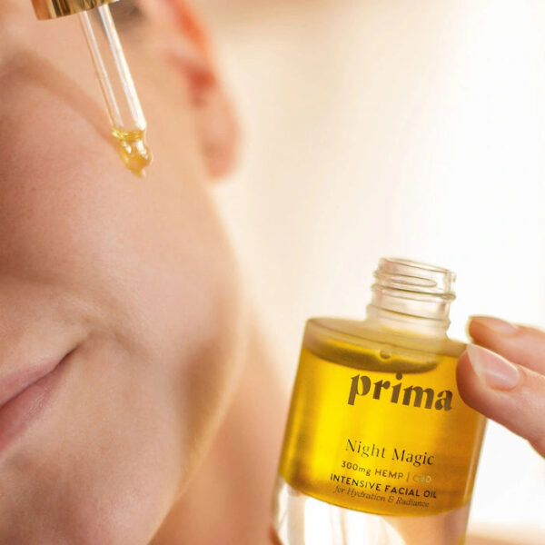 Night Magic Restorative Face Oil with Firming Botanicals - Image 6