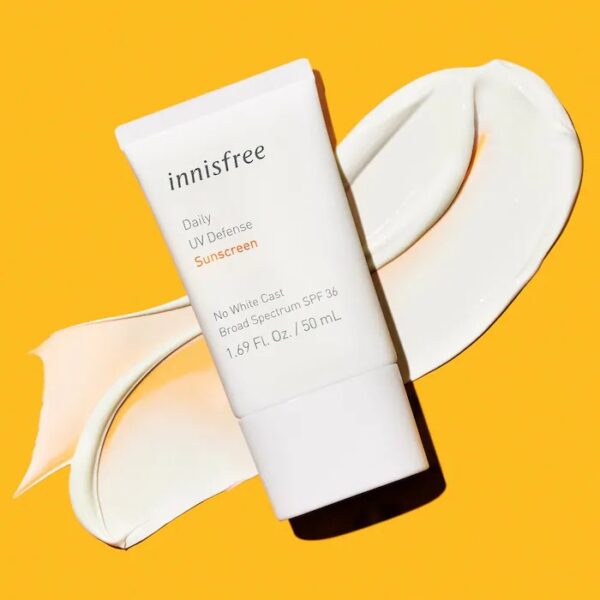 innisfree Daily UV Defense Invisible Broad Spectrum SPF 36 Sunscreen - Image 5