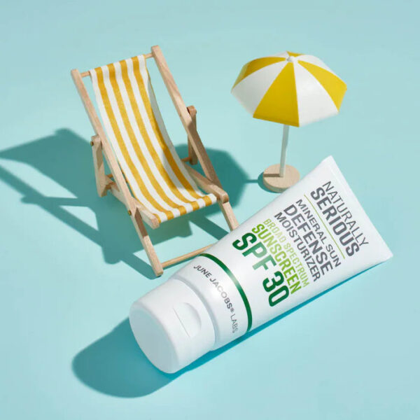 Mineral Sun Defense Moisturizer Broad Spectrum SPF 30 - Image 2
