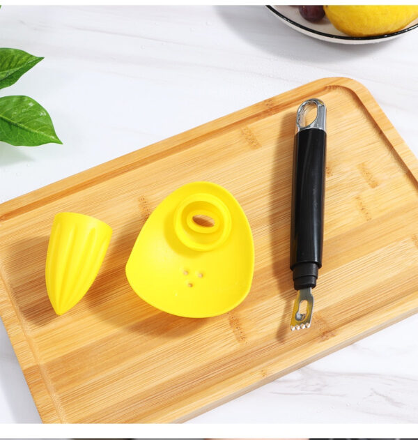 Portable Manual Fruit Squeezer - Image 10
